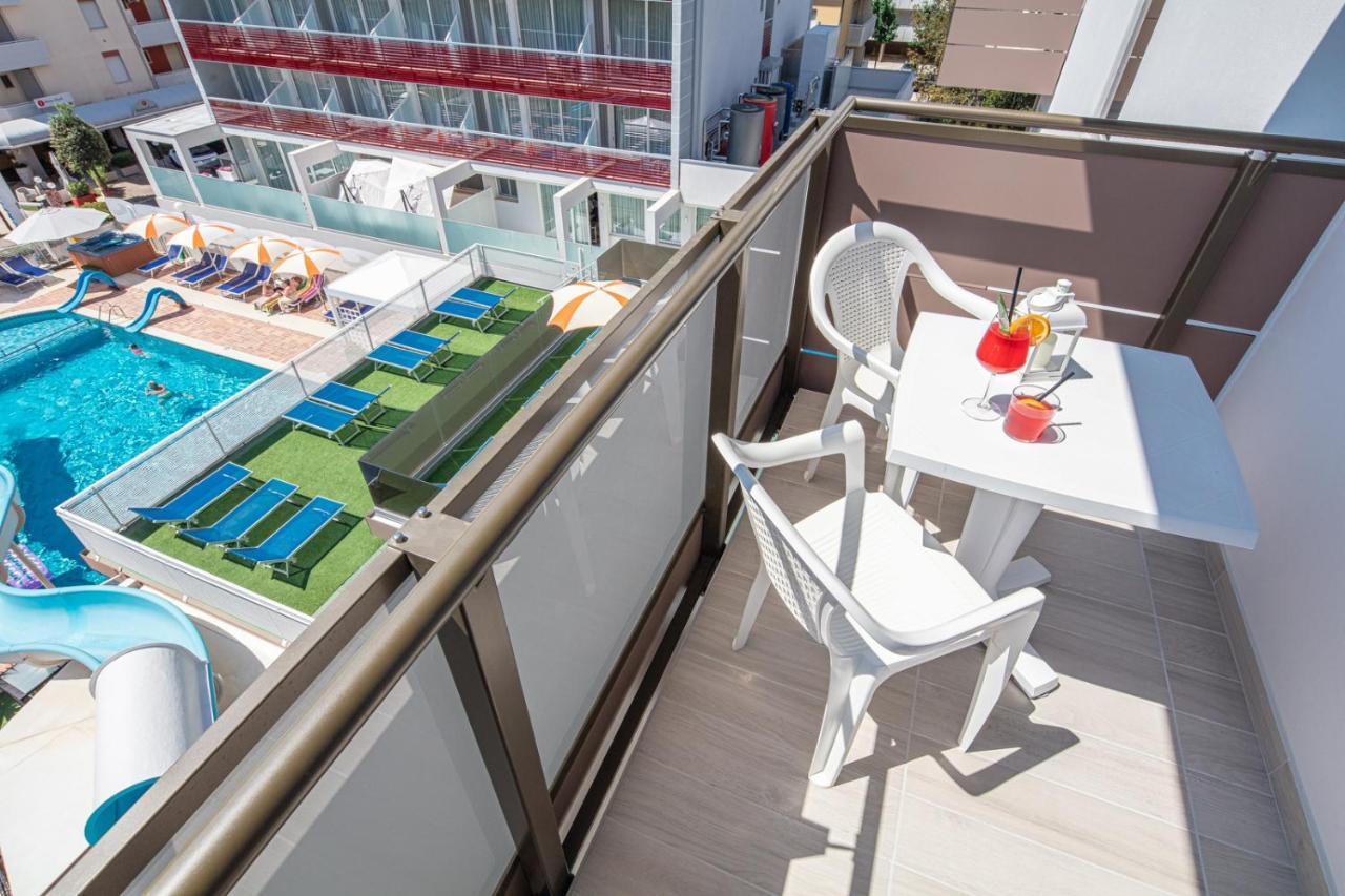 Alexander Hotel 3*